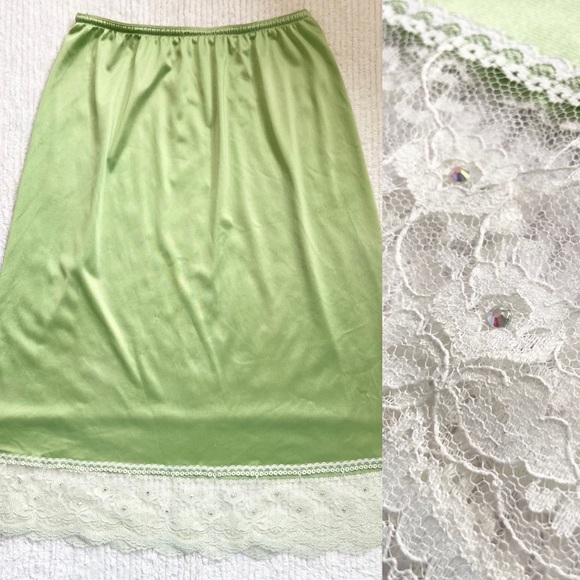 jcpenney Intimates & Sleepwear Vintage Nylon Half Slip Medium Green